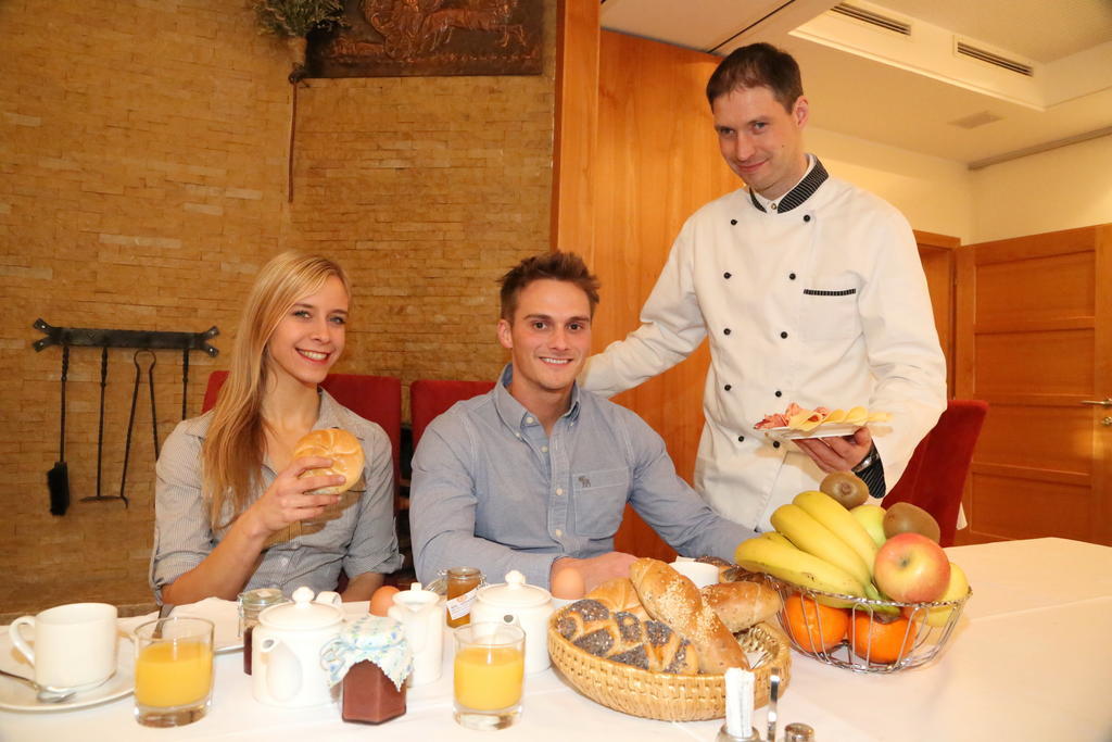 Hotel Hubertus Freistadt Dış mekan fotoğraf